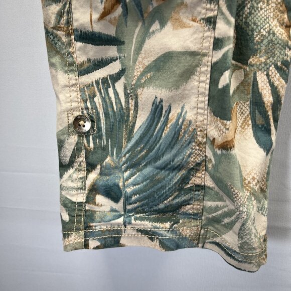 Chicos Women's Roll Tab Pants Size 8 Floral Tropical Lightweight Zipper Button - Picture 2 of 10
